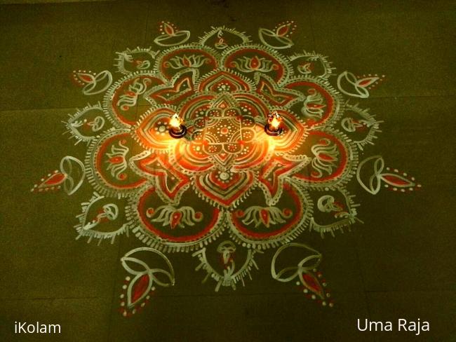 Rangoli: aadi velli maa kolam