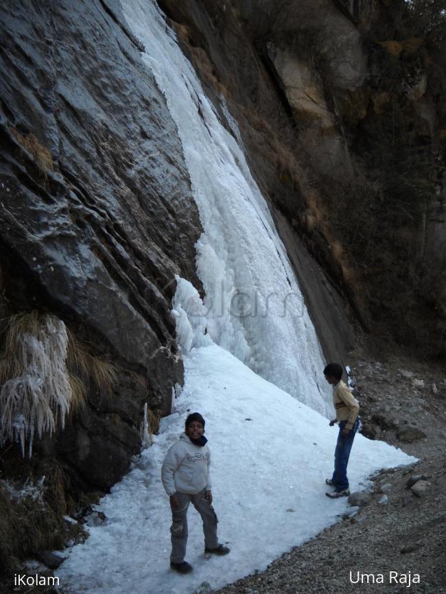 frozen falls - DSCN0099.JPG