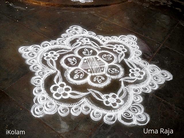 Rangoli: lakshmis style