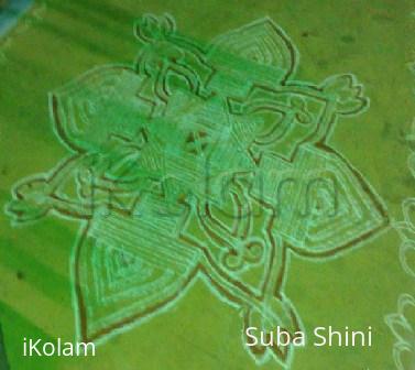 Rangoli: free hand padikolam Rangoli: free hand padikolam