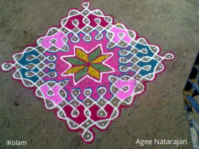 Rangoli: dot kolam