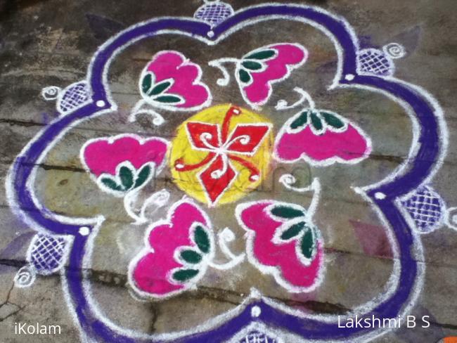 Rangoli: Lotus 