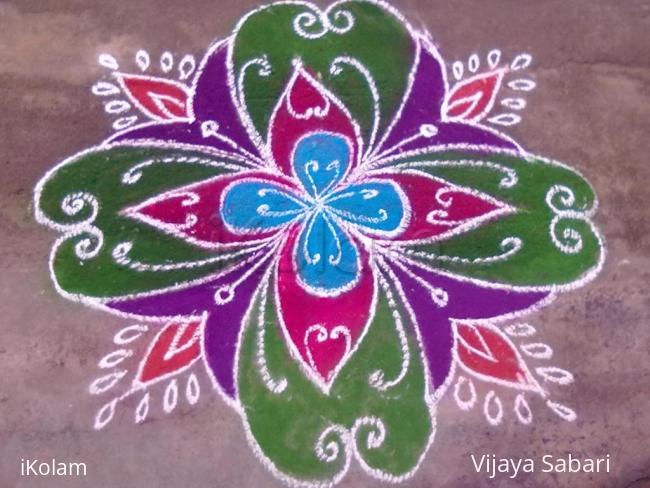 Rangoli: dotted kolam