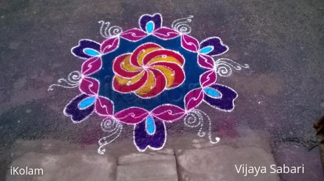 Rangoli: dotted kolam