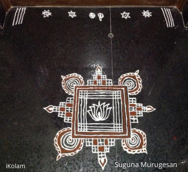 Rangoli: Padi kolam Rangoli: Padi kolam