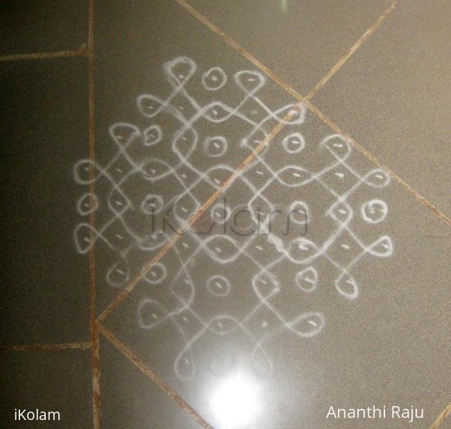 Rangoli: chikku kolam