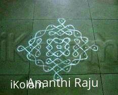 Rangoli: Sikkukolam
