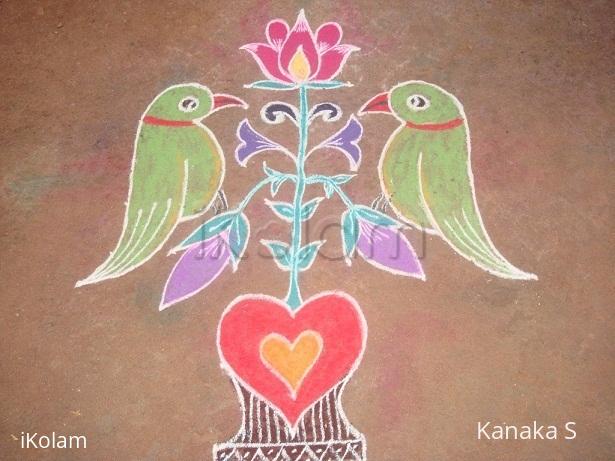 Rangoli: parrot kolam