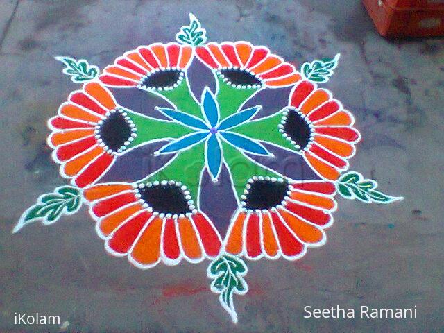 Rangoli: dotted kolam
