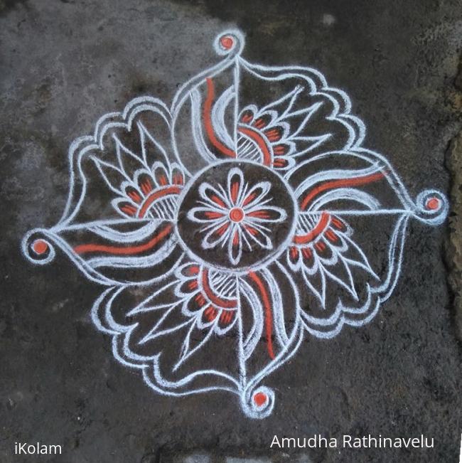 Rangoli: symmetrical patterns