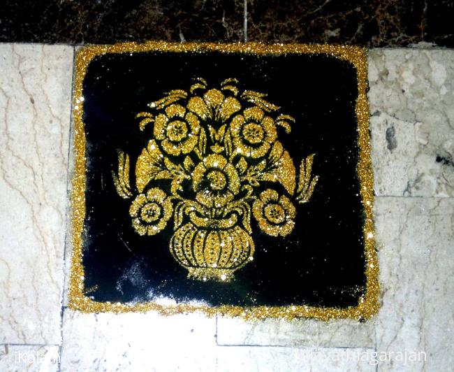 Rangoli: Swasthik