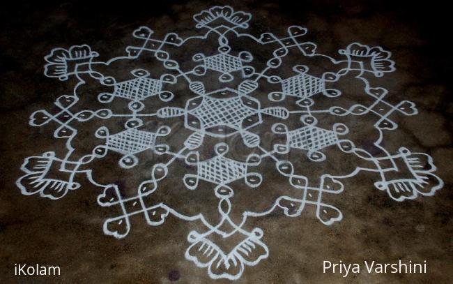 Rangoli: Margazhi kolam 11.