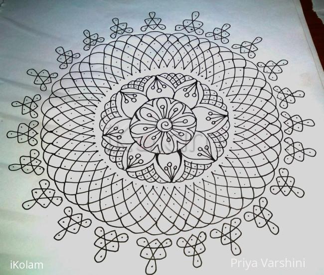 Rangoli: margazhi kolam 