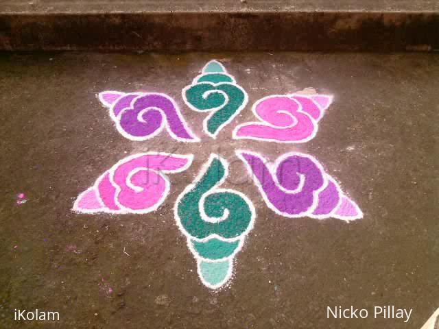 Rangoli: Sangu kolam