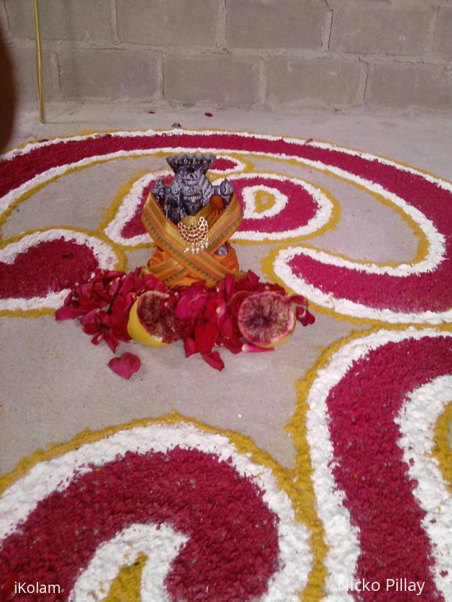 Rangoli: sakthi pooja kolam