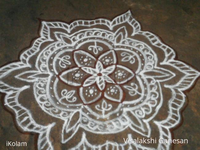 Rangoli: padi kolam Rangoli: padi kolam