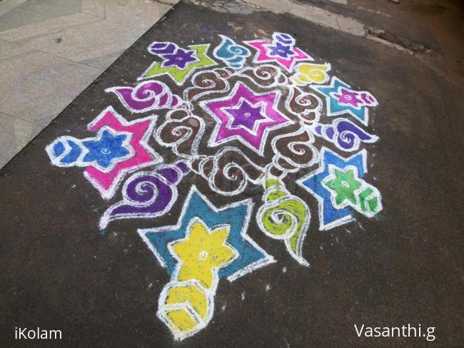 Rangoli: dotted kolam