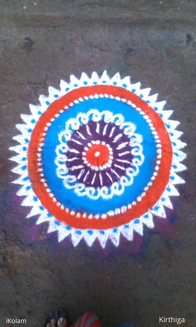 Rangoli: marghali kolam