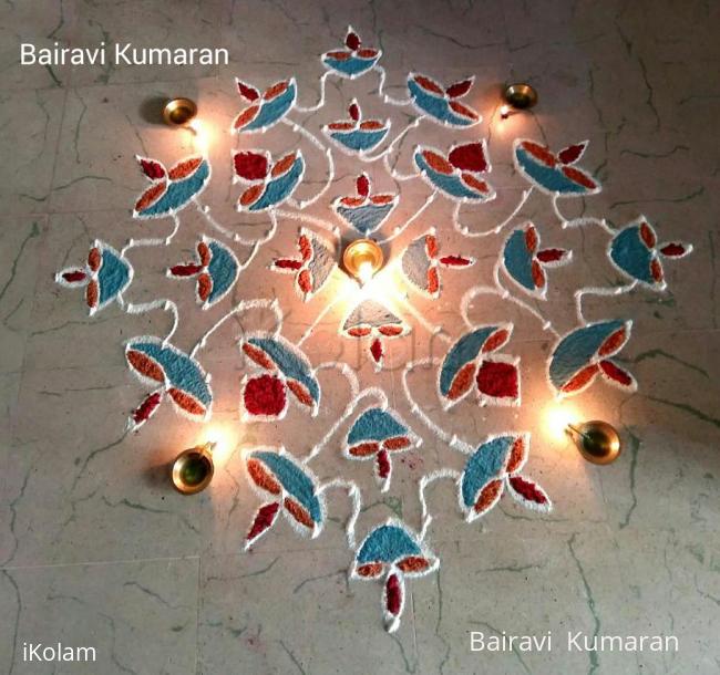 Rangoli: Kaarthigai kolam Rangoli: Kaarthigai kolam