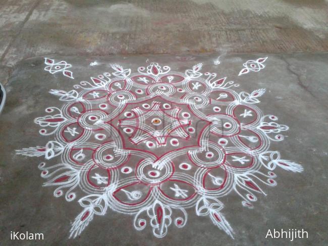 Rangoli: FREEHAND RANGOLI