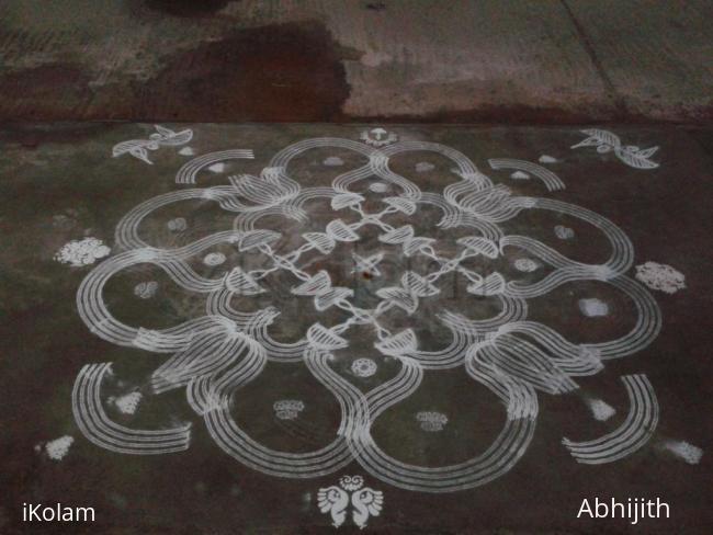 Rangoli: Diya rangoli