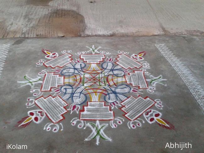 Rangoli: Friday Padi kolam