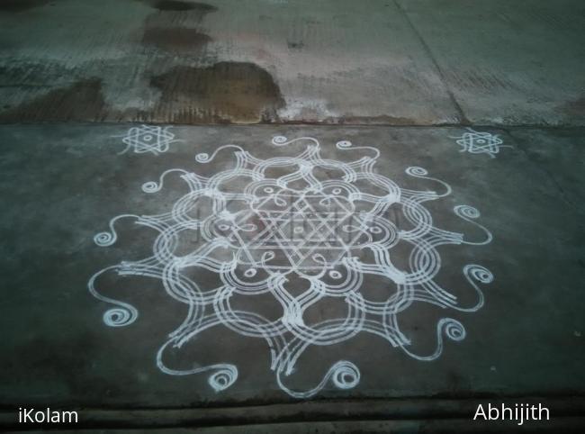 Rangoli: Star rangoli