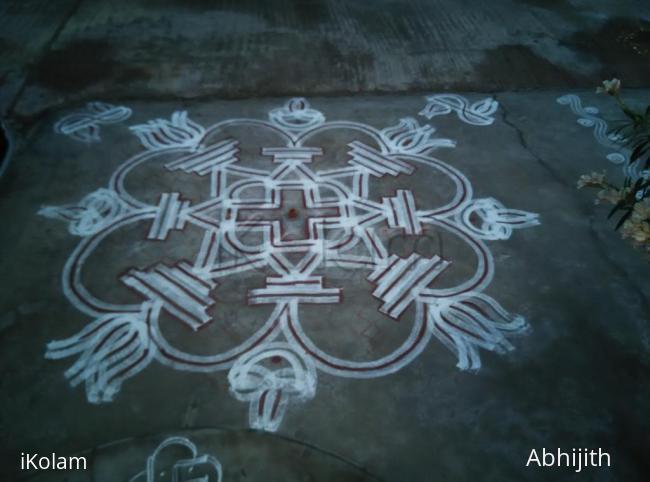 Rangoli: Padi kolam