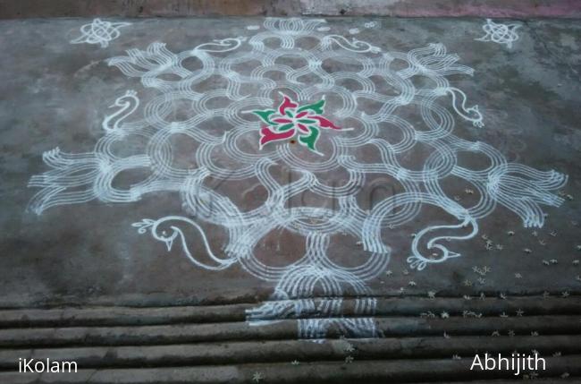 Rangoli: Floral rangoli 