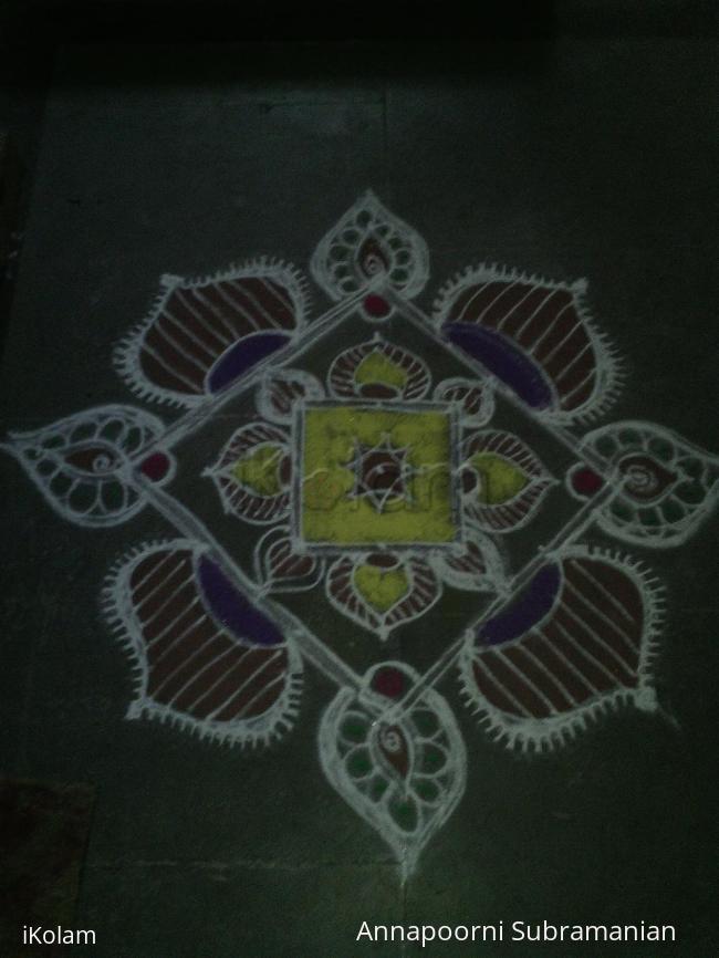 Rangoli: free hand kolam