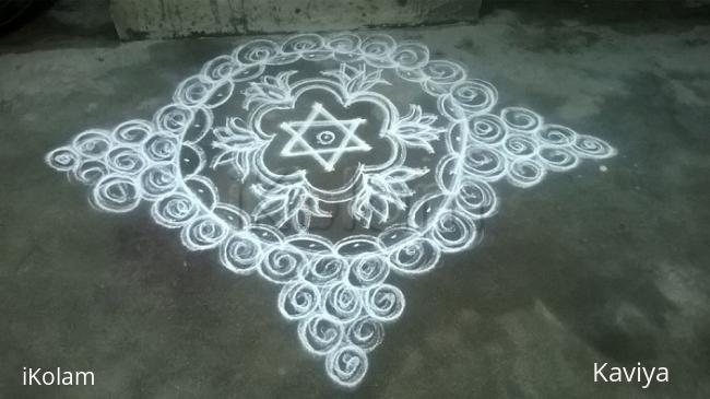 Rangoli: Friday kolam