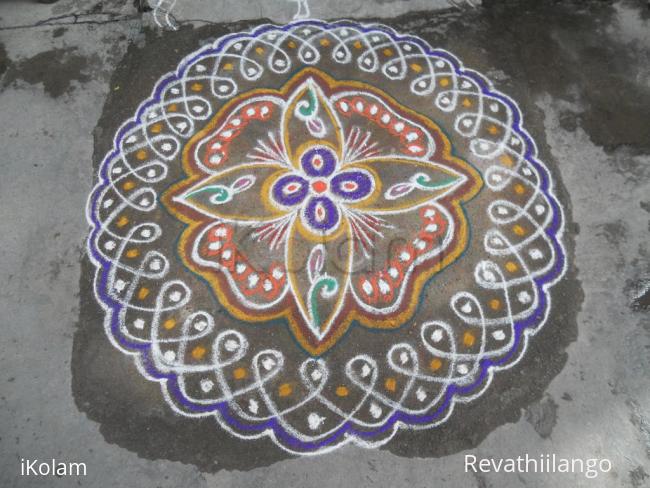 Rangoli: Rev's adi velli rangoli creation. Rangoli: Rev's adi velli rangoli creation.