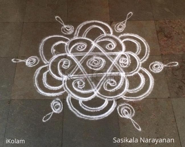 Rangoli: White n white