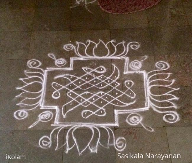 Rangoli: White n white