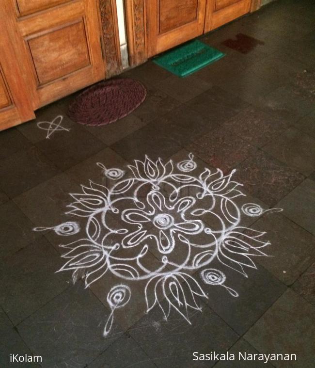 Rangoli: White n white on navaratri Rangoli: White n white on navaratri