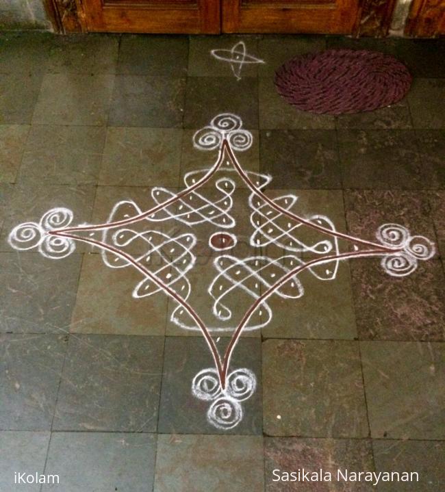 Rangoli: Friday white n white 
