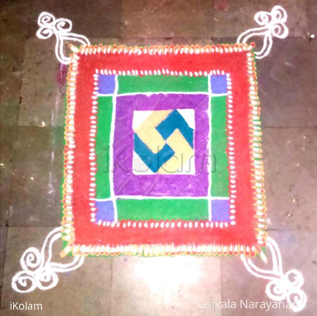 Rangoli: square kolam