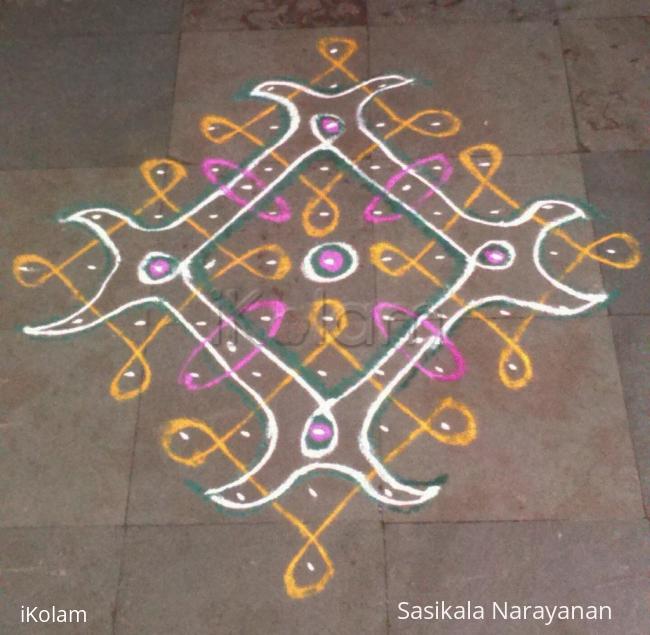 Rangoli: Dotted chikku kolam