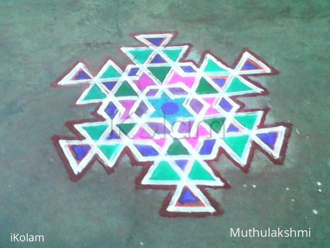 Rangoli: lakshmi kolam