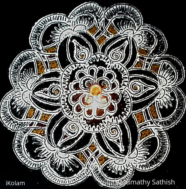 Rangoli: Freehand pooja kolam for Friday with rice flour