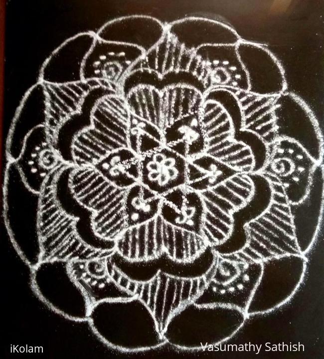 Rangoli: Margazhi Day 17 kolam - A simple freehand  rangoli
