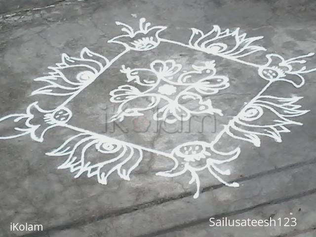 Rangoli: Simple dotted kolam Rangoli: Simple dotted kolam