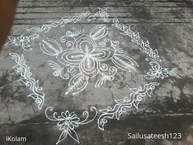 Rangoli: Freehand flower rangoli