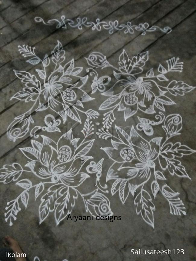 Rangoli: Dhanurmaasam day 4...lovely flowers...