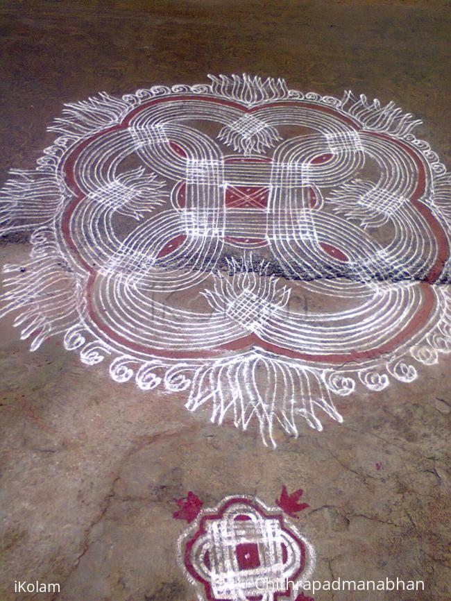 Rangoli: connected lines& flowers Rangoli: connected lines& flowers