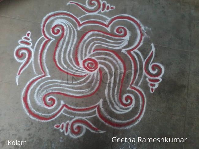 Rangoli: Sunday kolam!