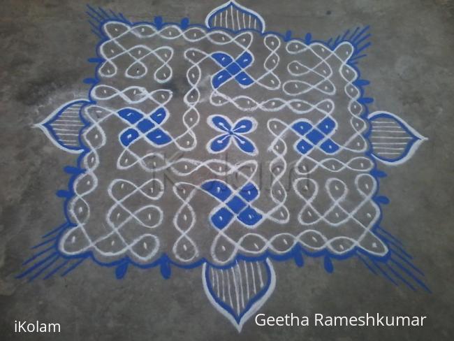 Rangoli: Chikku kolam!!