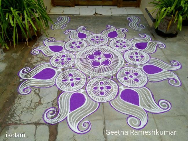 Rangoli: Happy Aautha pooja and Saraswathi pooja!! Purple! Rangoli: Happy Aautha pooja and Saraswathi pooja!! Purple!