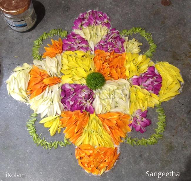 Rangoli: Small Pookolam