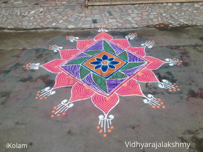 Rangoli: Free hand rangoli